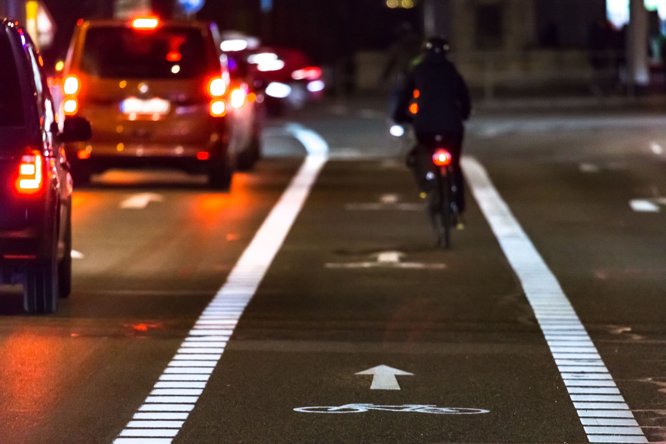Se zimním časem se stmívá o hodinu dřív. Cyklisté, buďte vidět!